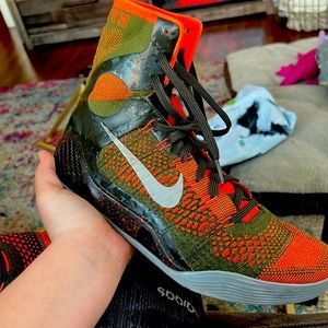 Kobe Bryant basketball shoes